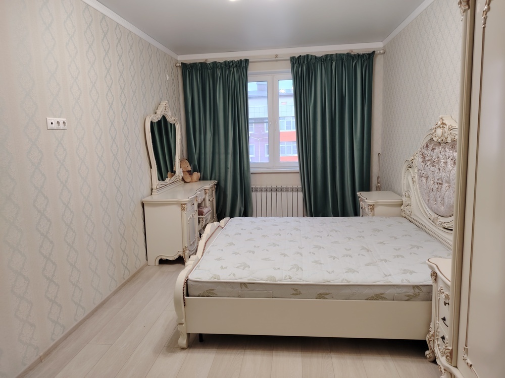 2-к. квартира 72 кв.м, 9/9