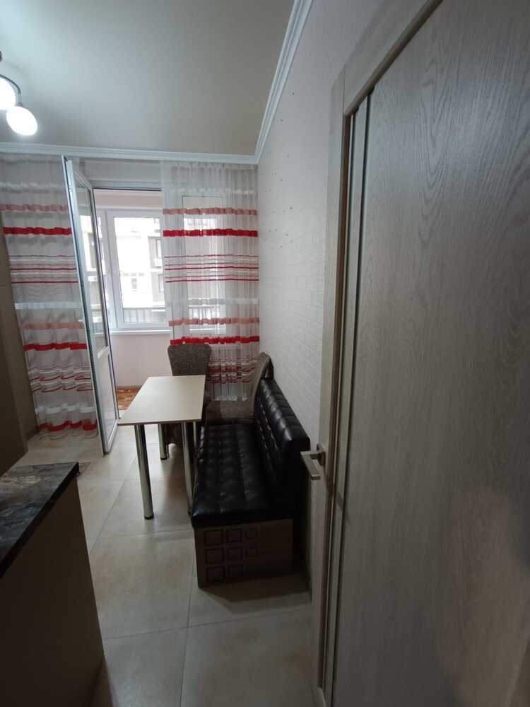 1-к. квартира 35 кв.м, 2/9