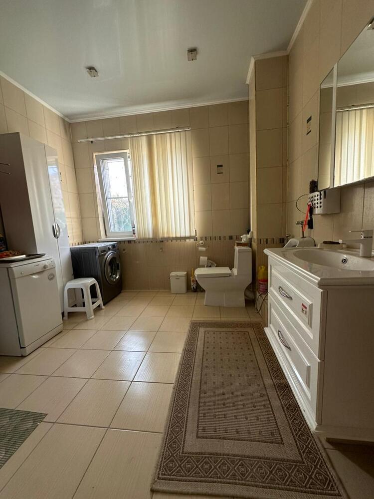 Дом 273 кв.м на участке 5 сот
