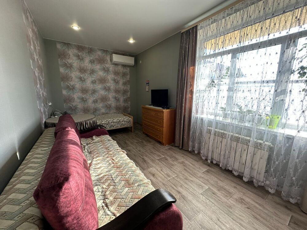 1-к. квартира 38 кв.м, 1/3
