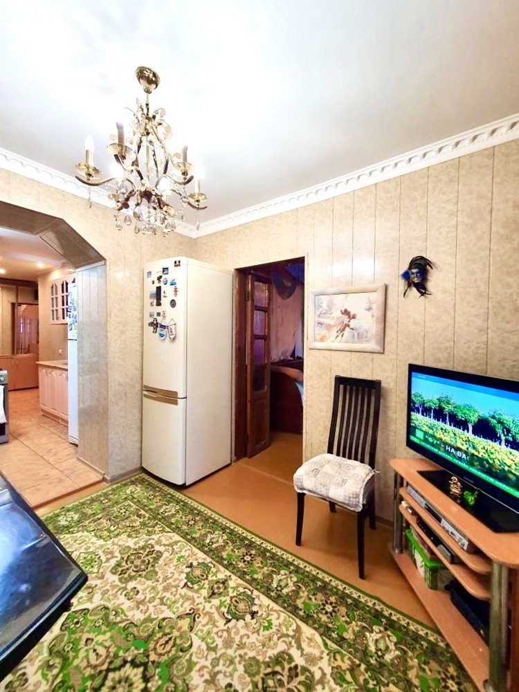 3-к. квартира 63.3 кв.м, 1/2