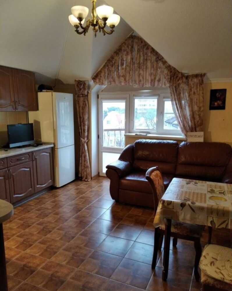 2-к. квартира 55 кв.м, 4/4