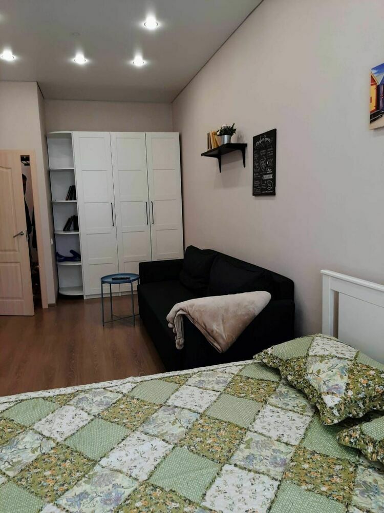 1-к. квартира 45 кв.м, 2/12