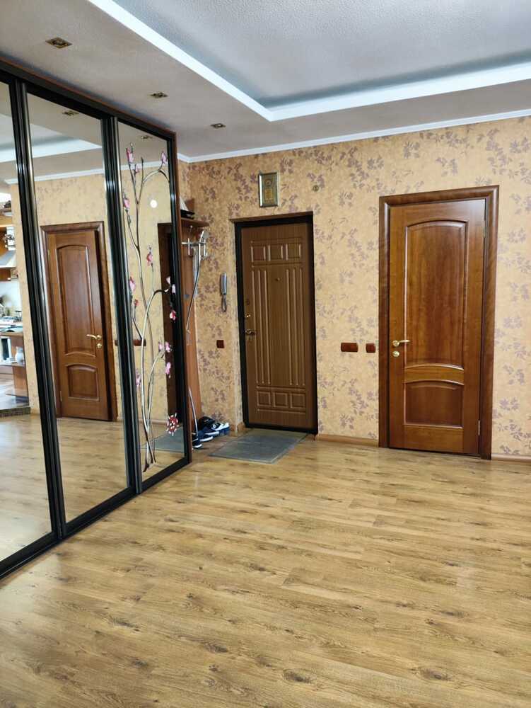 2-к. квартира 85 кв.м, 5/7