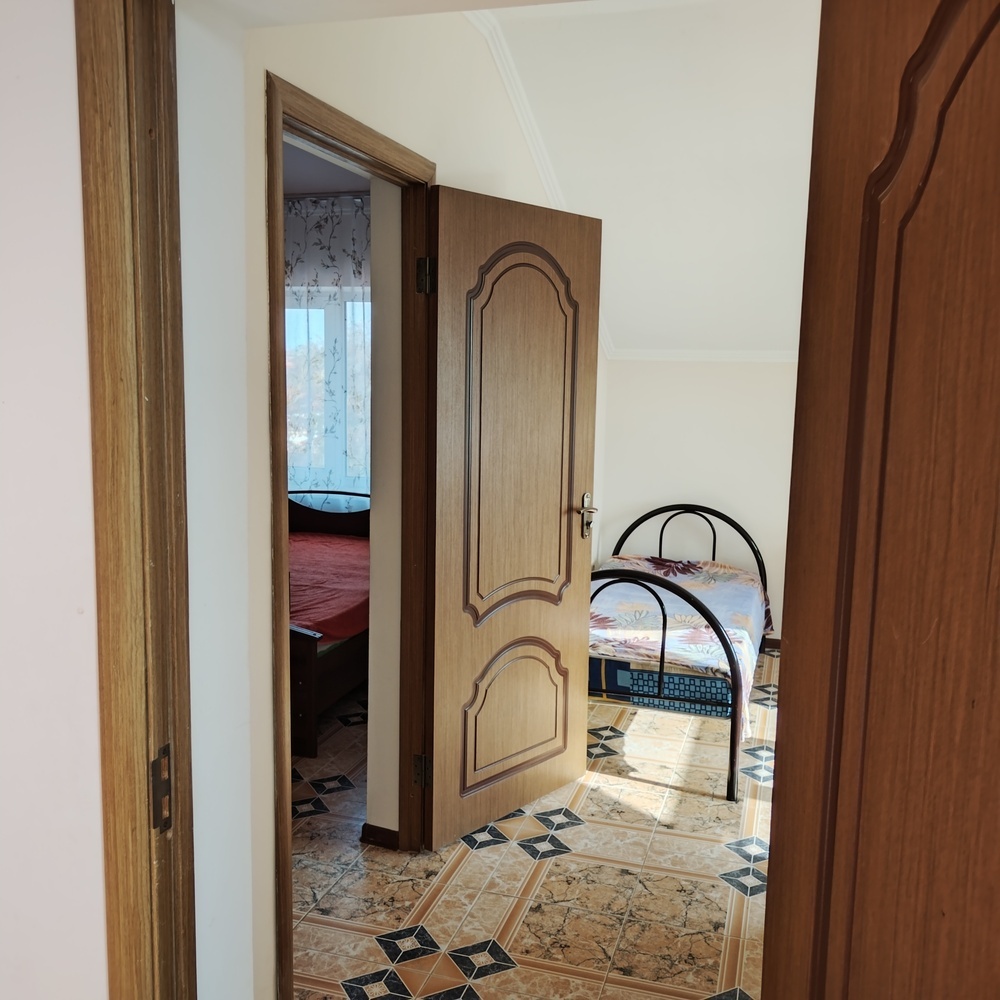 Дом 550 кв.м на участке 7.5 сот