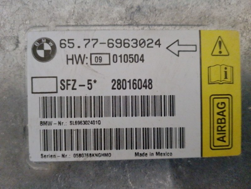 Блок управления AIR BAG подушками безопасности на БМВ 5 Е60 Е61 / BMW 5 Е60 Е61 2003-2009г.\nОригинал.\nВ отличном состоянии. Без дефектов.\nГарантия на установку и проверку.\nКонтрактная запчасть из Японии. \nОтправим в регионы ТК.\nНа этот автомобиль ес