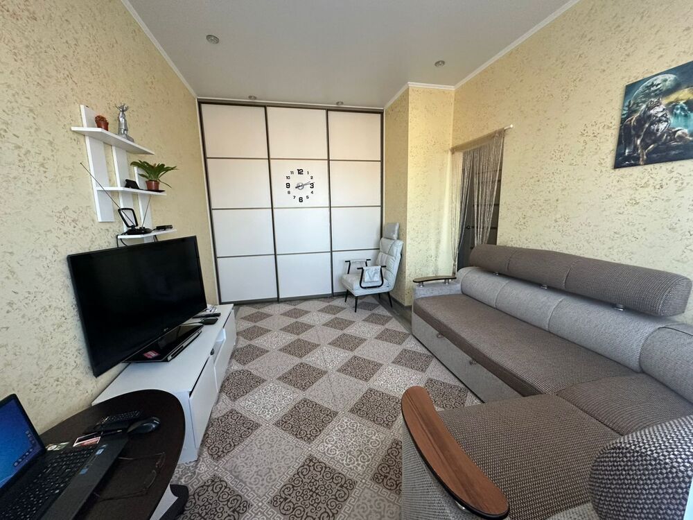 1-к. квартира 39 кв.м, 2/3