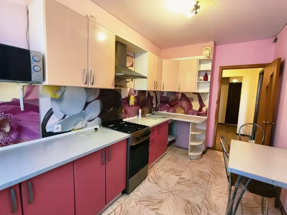 2-к. квартира 64 кв.м, 9/9