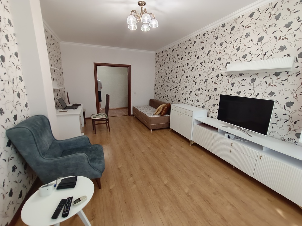 2-к. квартира 72.9 кв.м, 7/12