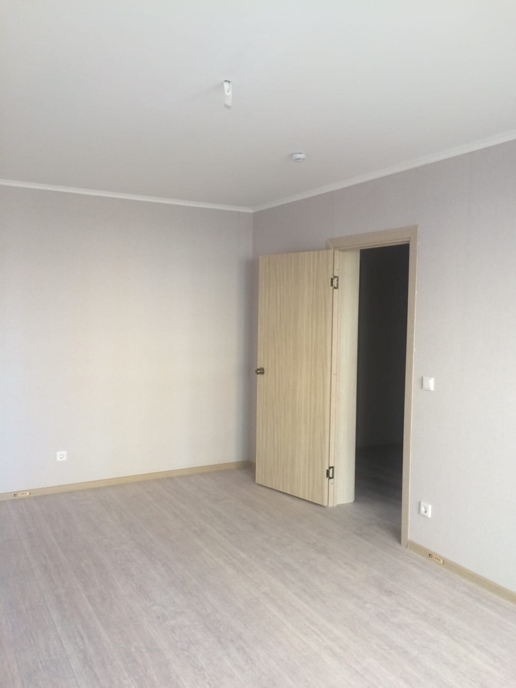 1-к. квартира 38 кв.м, 2/16