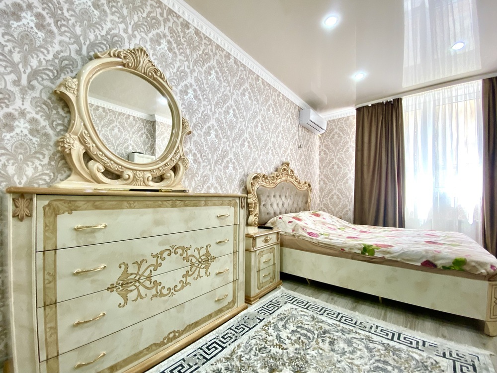 1-к. квартира 40.7 кв.м, 1/16