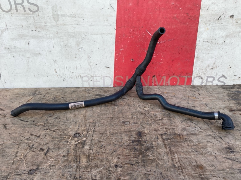 Патрубок системы охлаждения на BMW 5 E60 / БМВ 5 Е60 2007-2010г.\nС двигателя 3.0 N52B30B АКПП 6HP19\nОригинал. \nВ отличном состоянии.\nКонтрактная запчасть из Японии.\nГарантия на установку.\nОтправим в регионы ТК.