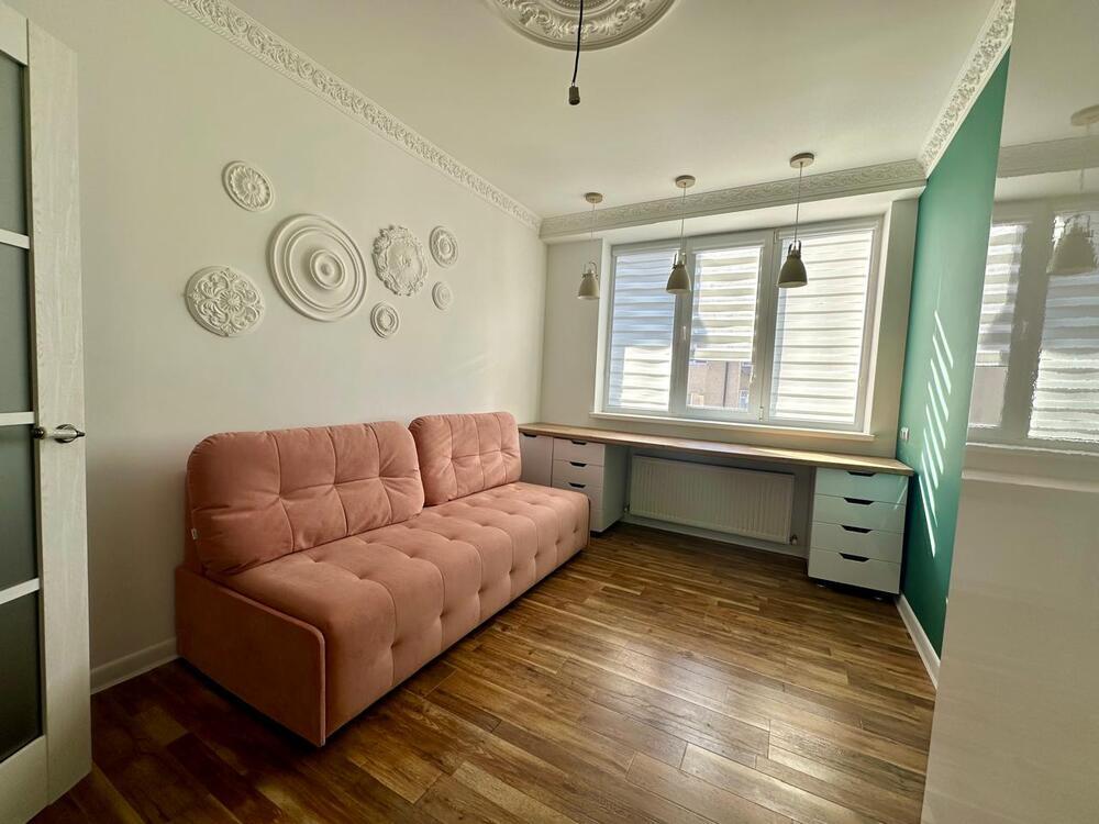 2-к. квартира 63 кв.м, 9/9