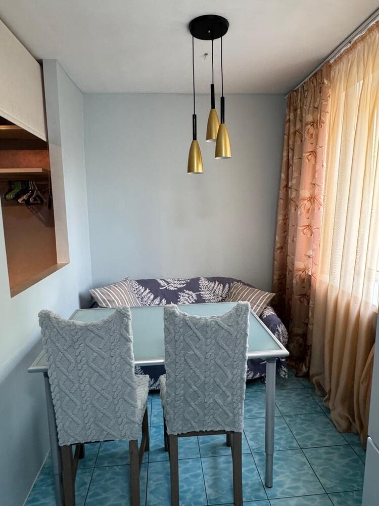 1-к. квартира 43.7 кв.м, 3/5