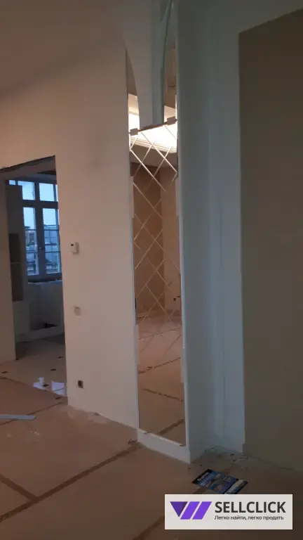 Зеркала с гравировкой на заказ