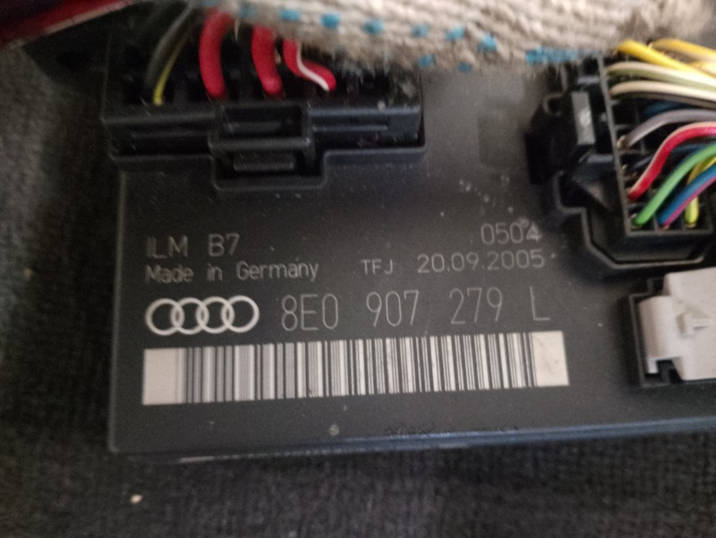 Блок управления бортовой сети , блок комфорта на Audi A4 B7 / Ауди А4 Б7 2005-2007г.\nОригинал.\nВ отличном состоянии. Без дефектов.\nГарантия на установку и проверку.\nКонтрактная запчасть из Японии. \nОтправим в регионы ТК.\nНа этот автомобиль есть и др
