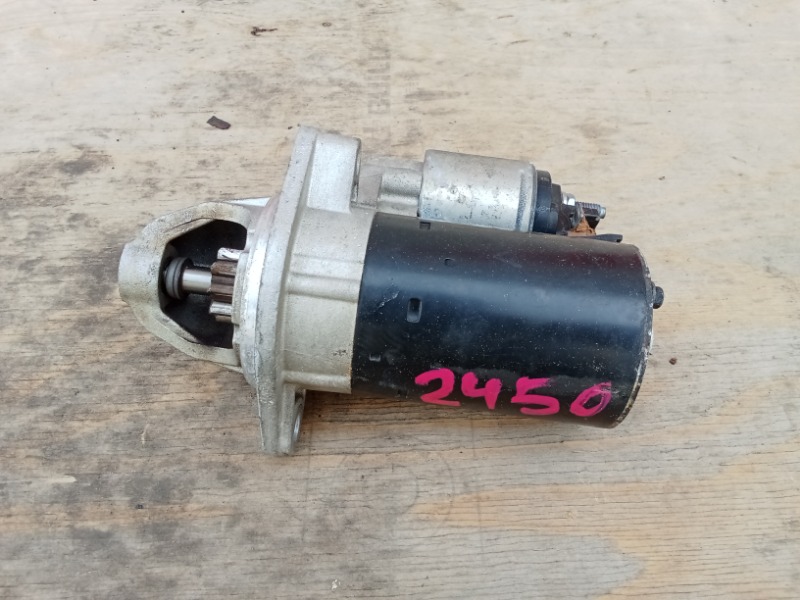 Стартер на BMW 3 E90 E91 BMW 3 E90 E91 / БМВ 3 Е90 Е91 2005-2010г. \nОригинал. \nВ отличном состоянии. \nБез дефектов. \nКонтрактная запчасть из Японии. Пробег 75000 км по Японии. \nБез пробега по РФ. \nОтправим в регионы ТК.\nПрименимость:\nBMW 1-serie E