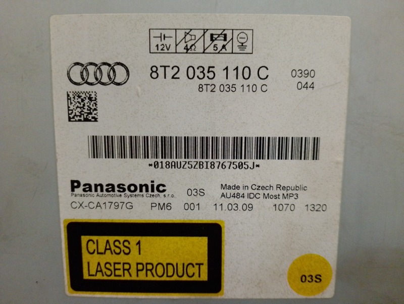 CD чейнджер проигрыватель компакт дисков на Audi A4 B8 / Ауди А4 Б8 2007-2015г.\nОригинал.\nВ отличном состоянии. Без дефектов.\nГарантия на установку и проверку.\nКонтрактная запчасть из Японии. \nОтправим в регионы ТК.\nНа этот автомобиль есть и другие 