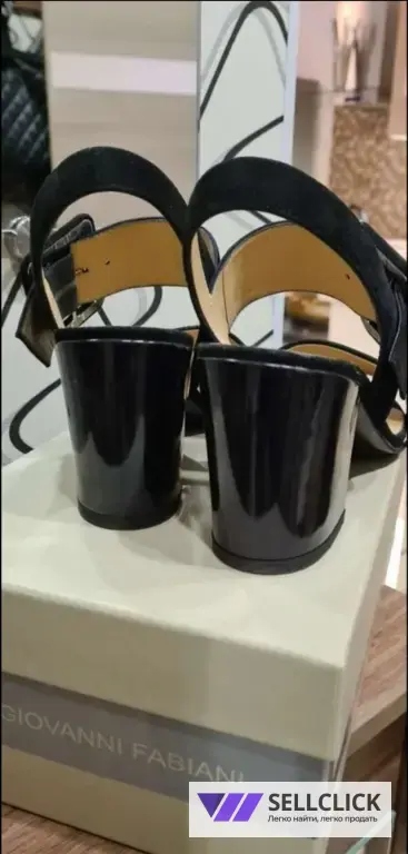 Босоножки Giovanni Fabiani 39р