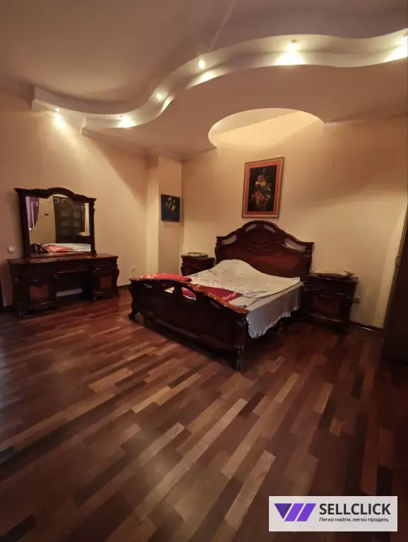 Продается дом на берегу моря