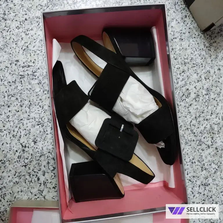 Босоножки Giovanni Fabiani 39р