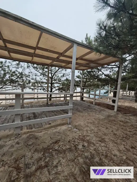 Продается дом на берегу моря