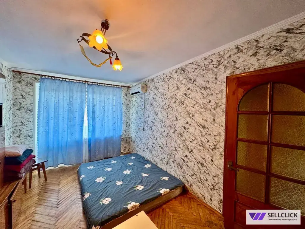 Продается однокомнатная квартира в самом центре города