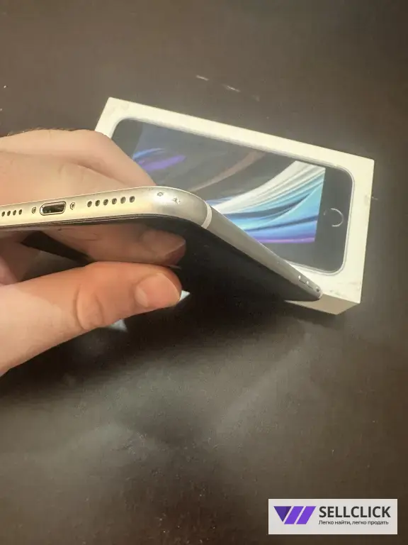 iPhone SE 2020
