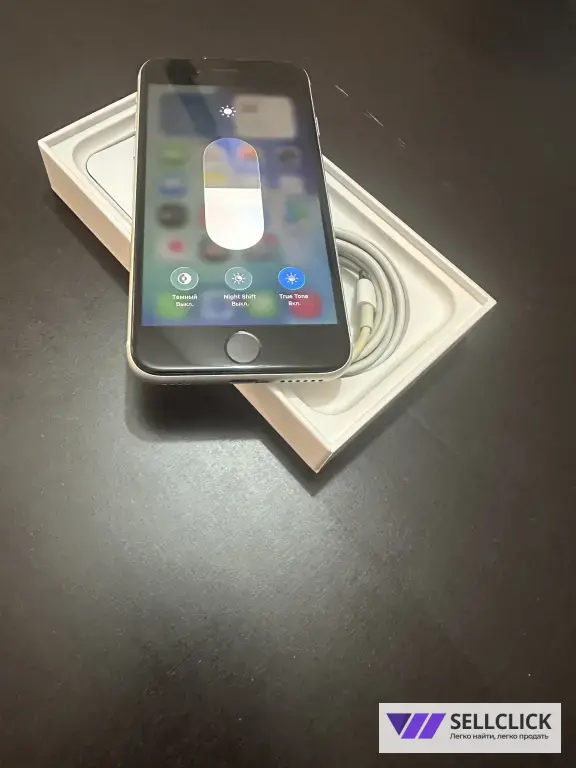 iPhone SE 2020