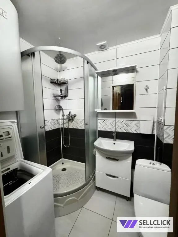 Продается просторная 3-х комнатная квартира