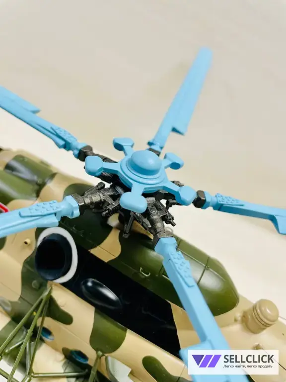 Модель вертолёта Ми-8