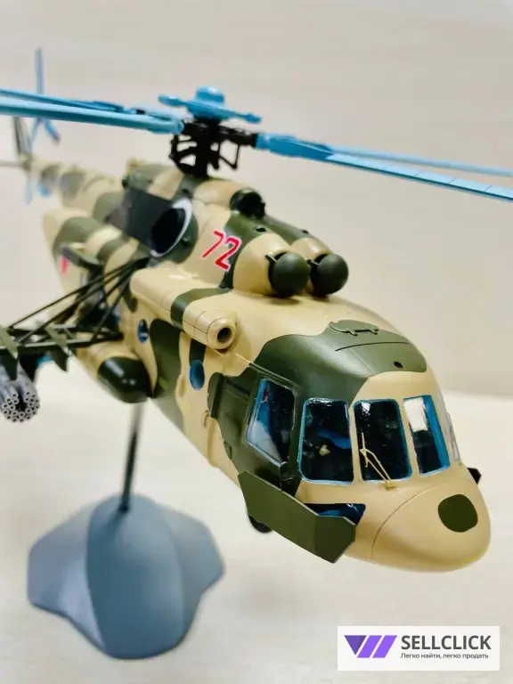 Модель вертолёта Ми-8