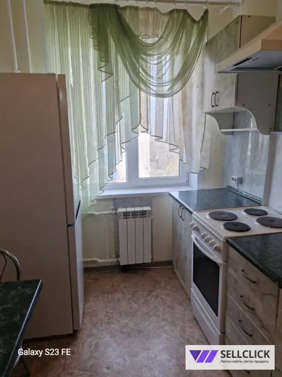 Квартира 1 комната, 33 м², 4/12 эт., Агент