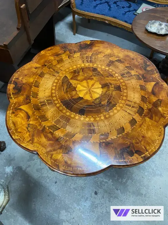 Стол обеденный. Мебель из массива. Маркетри. Винтажная мебель