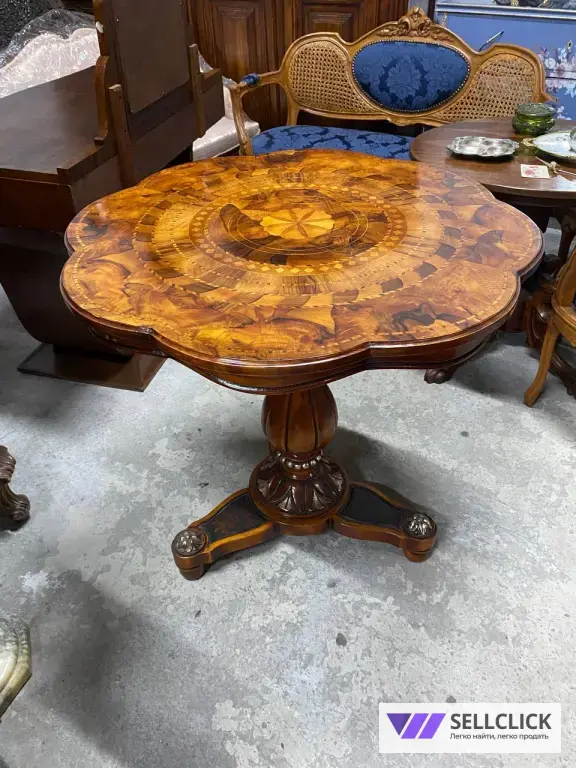 Стол обеденный. Мебель из массива. Маркетри. Винтажная мебель