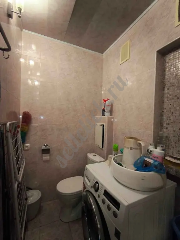 Продается 4-комнатная квартира в центре Левого берега