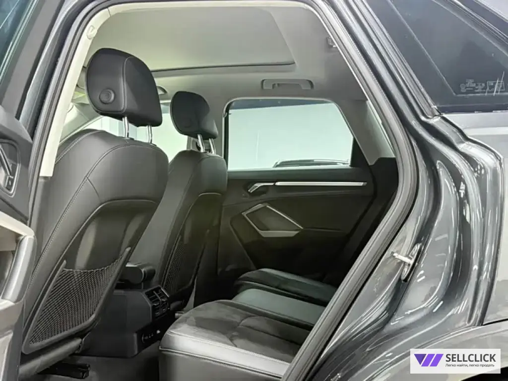 Audi Q3 1.4 Робот, 2022, 39000 км