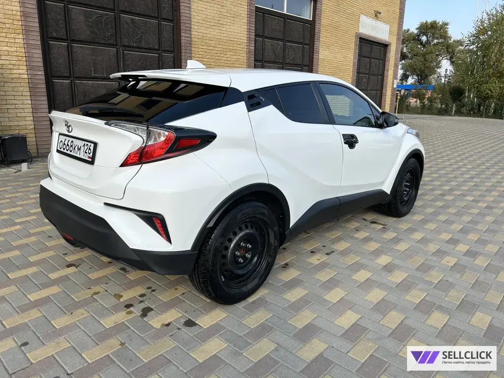 Toyota C-HR 1.2 Механическая, 2018, 213000 км