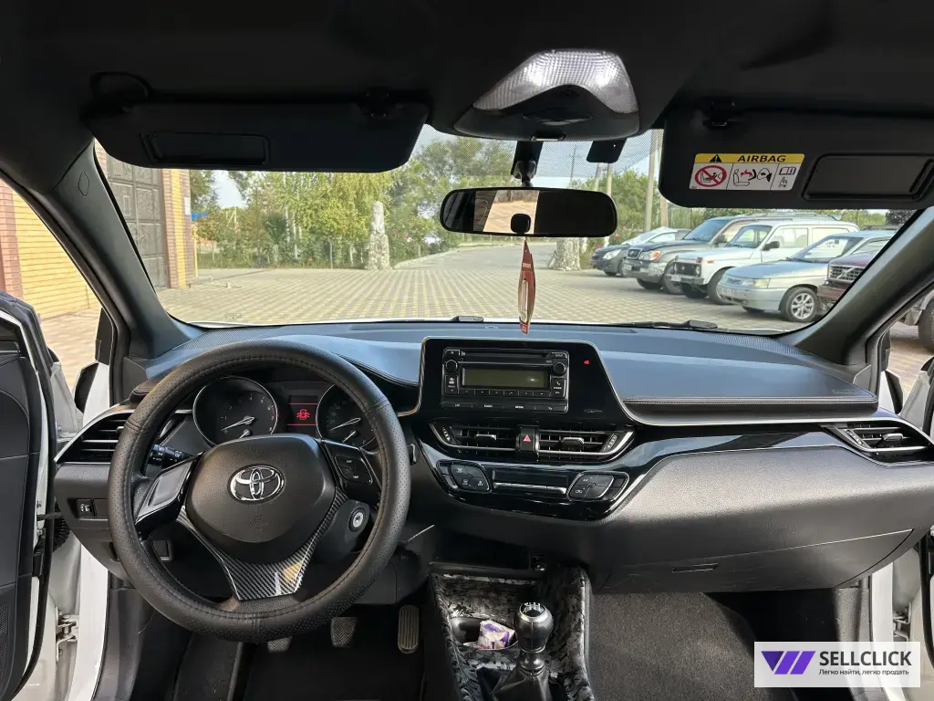 Toyota C-HR 1.2 Механическая, 2018, 213000 км