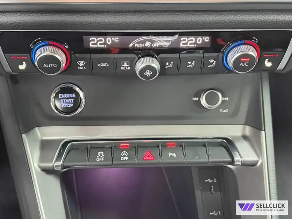 Audi Q3 1.4 Робот, 2022, 39000 км