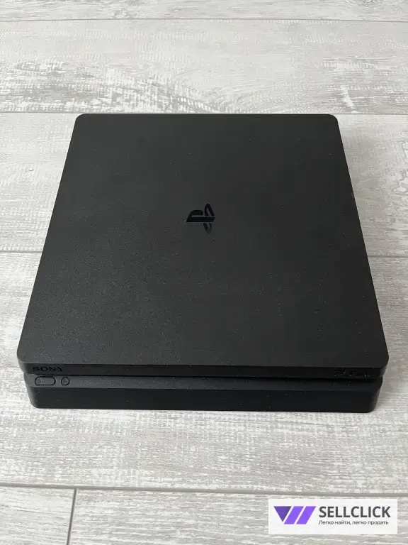 Sony PlayStation 4 slim