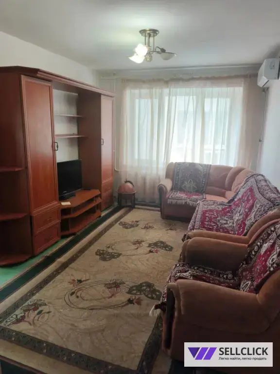 Квартира 3 комнаты, 52 м², 1/5 эт., Агент