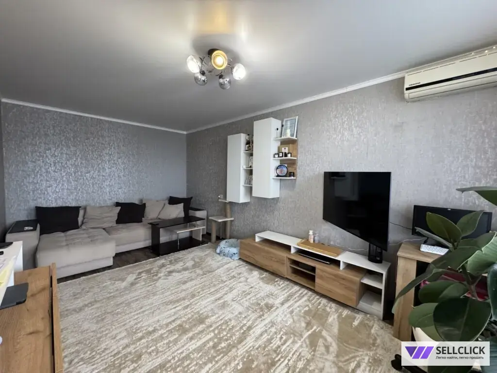 Квартира 2 комнаты, 45 м², 9/9 эт., Агент