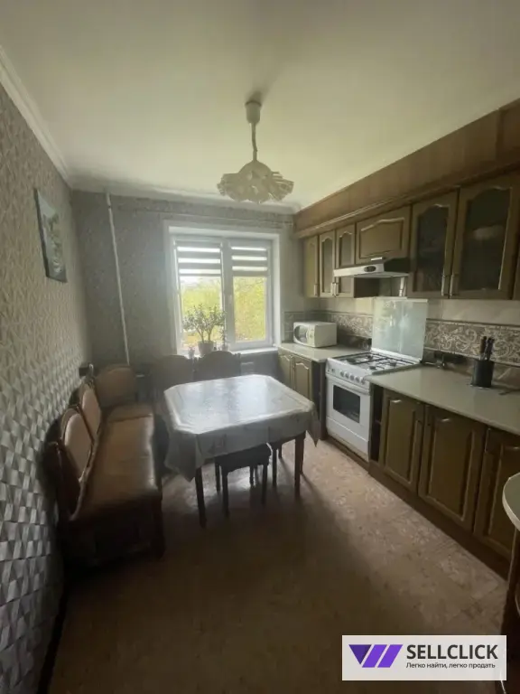 Квартира 3 комнаты, 58 м², 3/9 эт., Агент