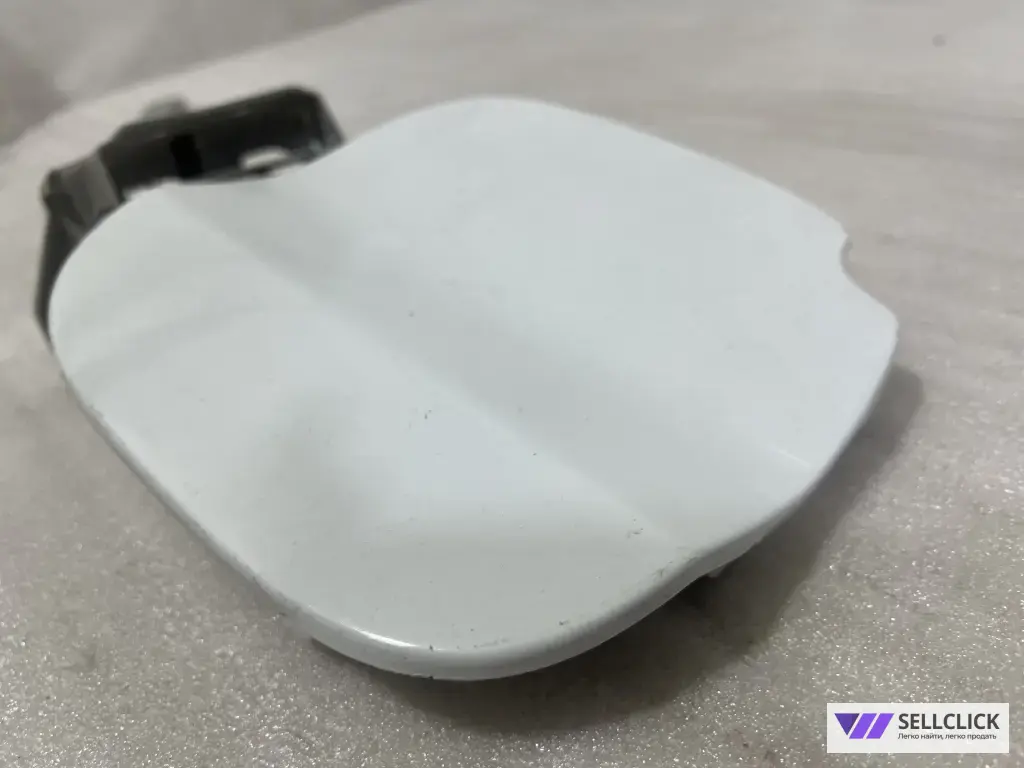 Лючок бензобака Lada Xray