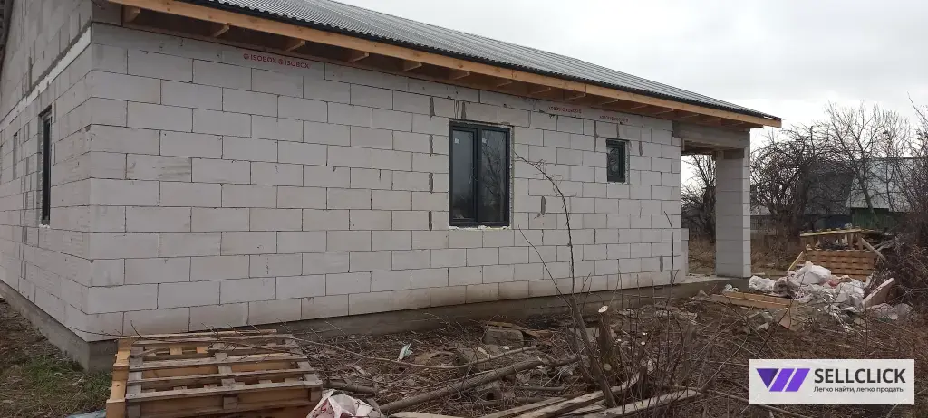 Дом 109 м², участок 9 сот.