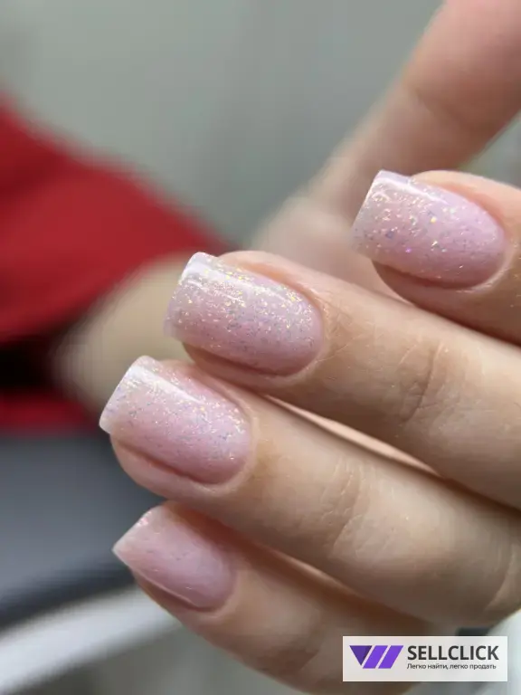 маникюр, педикюр, наращивание ногтей