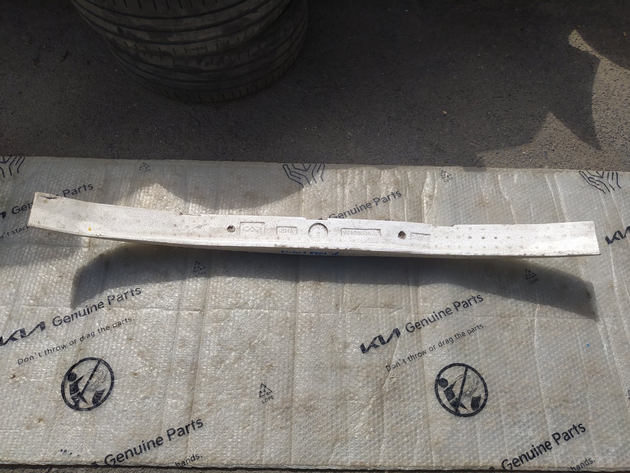 Абсорбер бампера