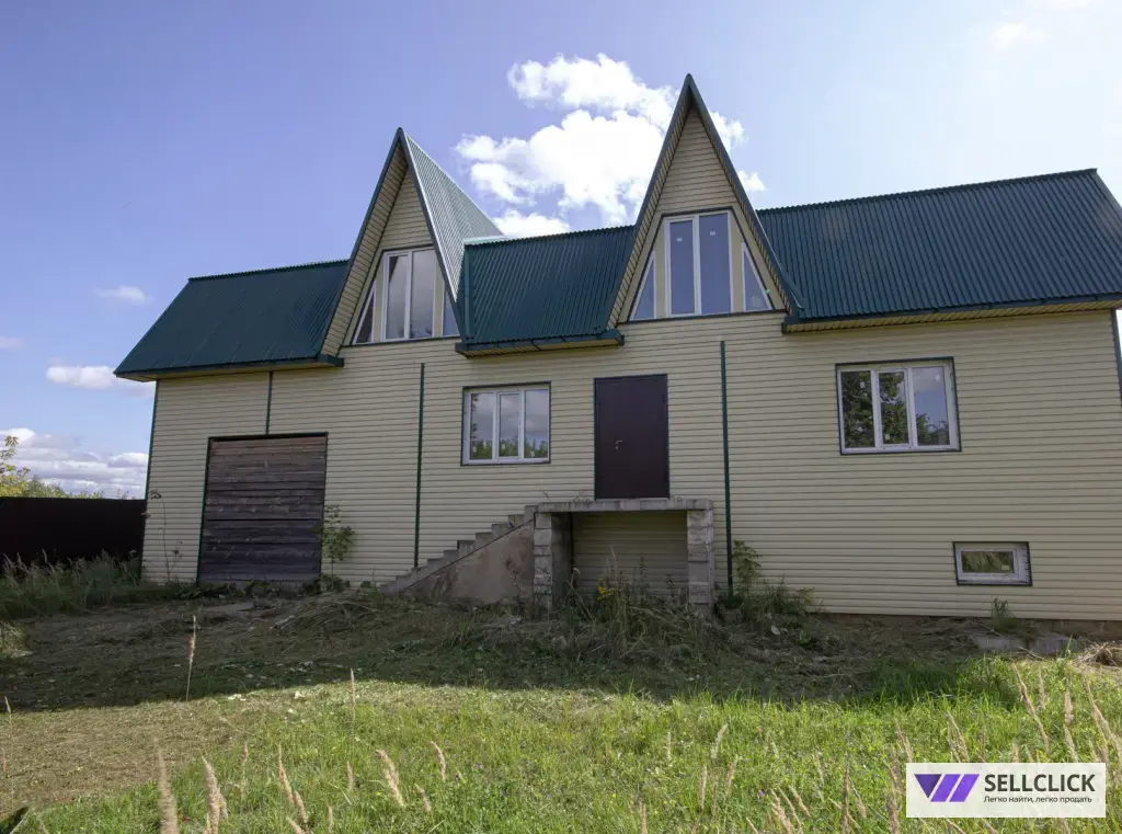 Дом 580 м², участок 15 сот.
