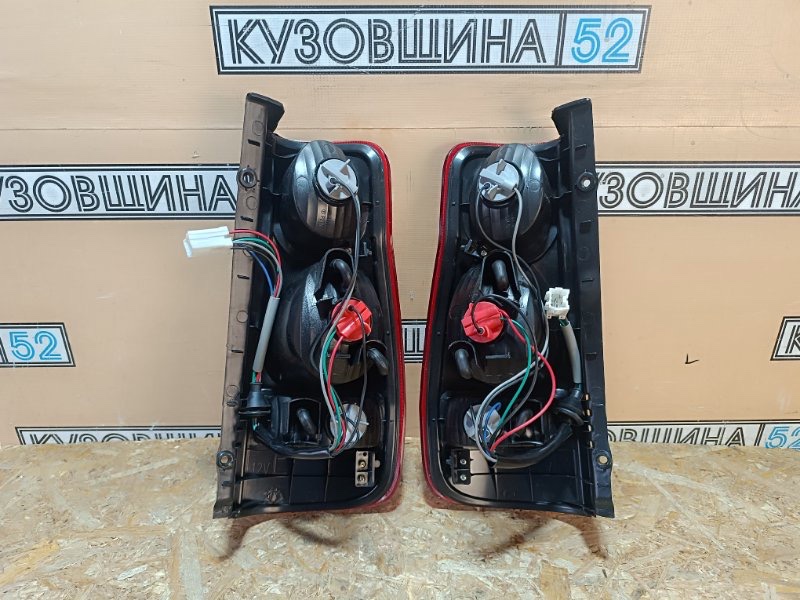 Комплект задних фонарей